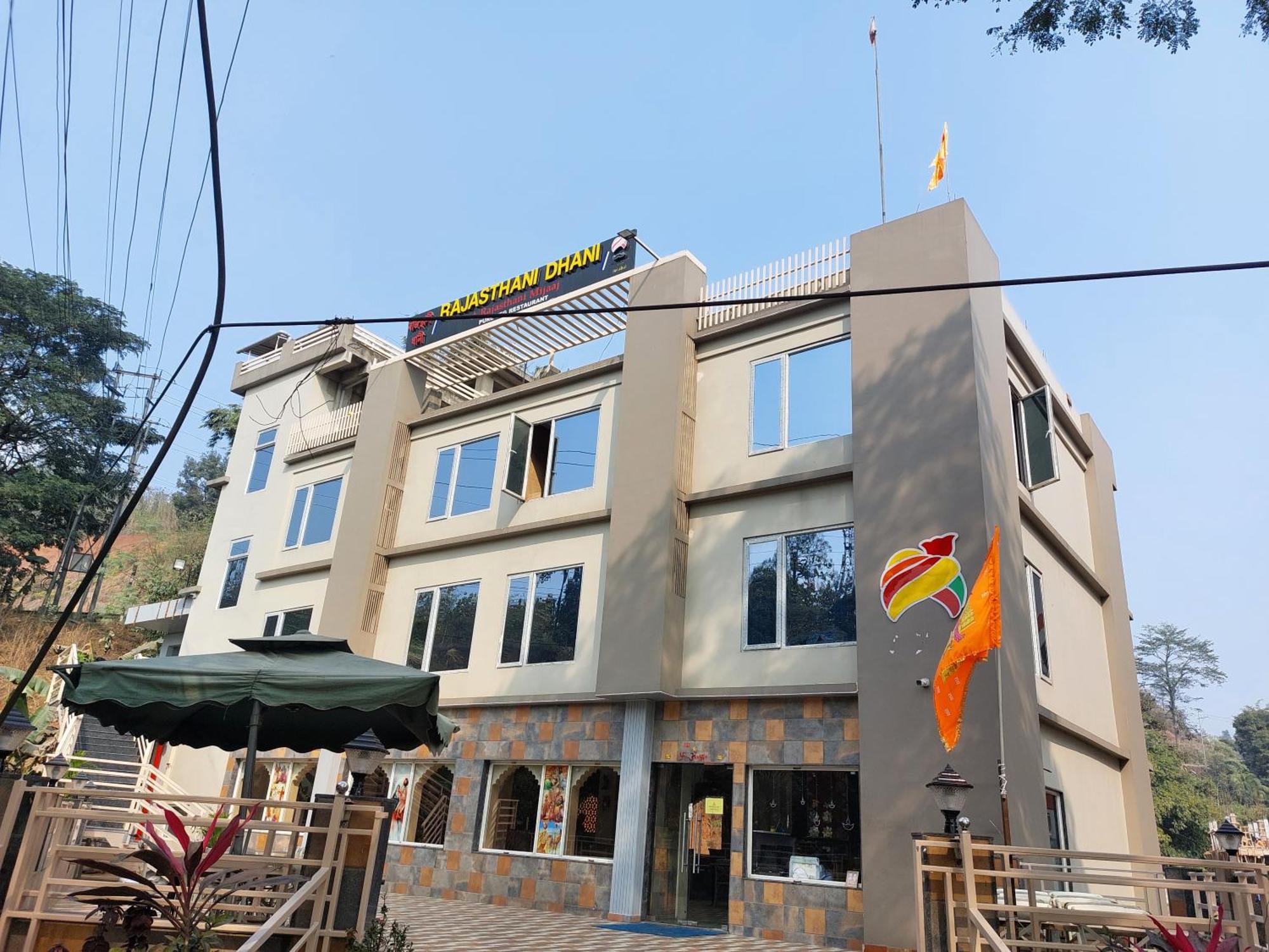 Rajasthani Dhani Hotel Khanapara Zewnętrze zdjęcie