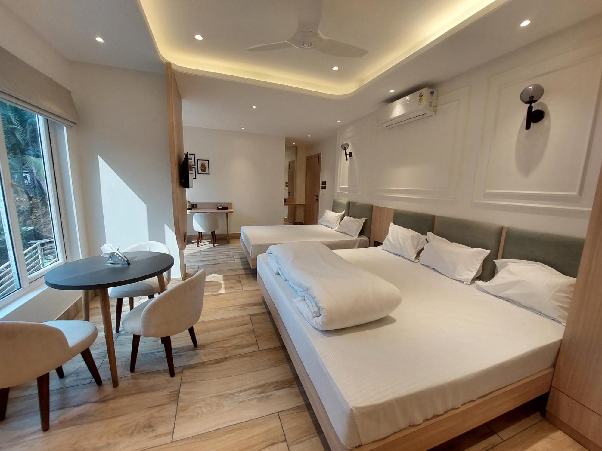 Rajasthani Dhani Hotel Khanapara Zewnętrze zdjęcie