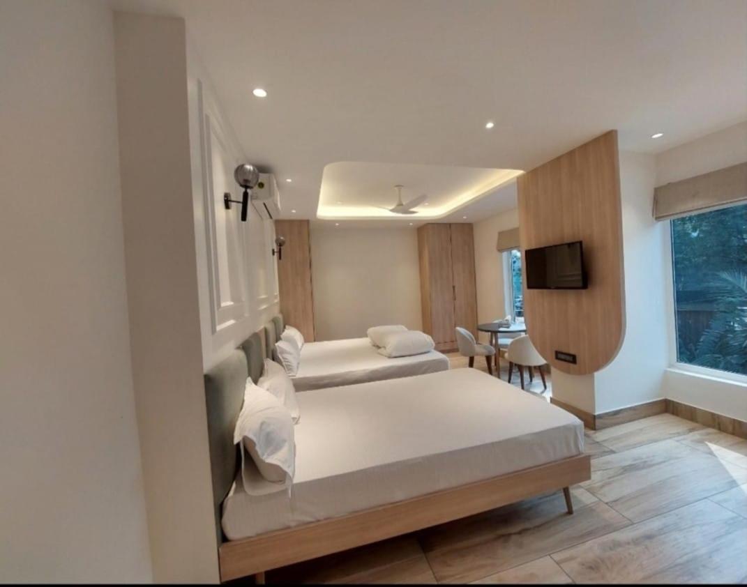 Rajasthani Dhani Hotel Khanapara Zewnętrze zdjęcie